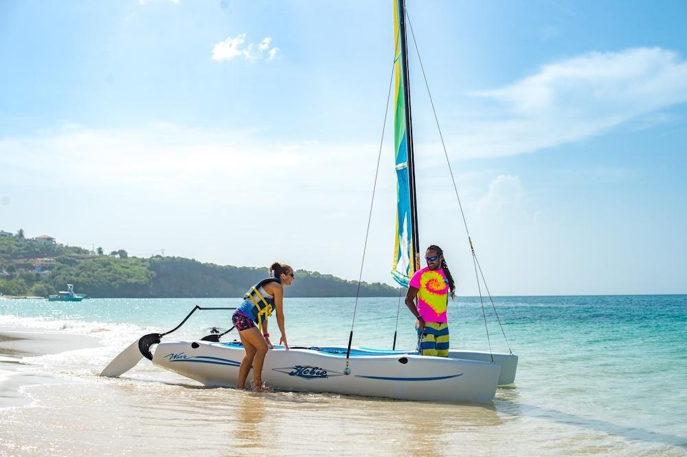 Coyaba Beach Resort St. George's Extérieur photo