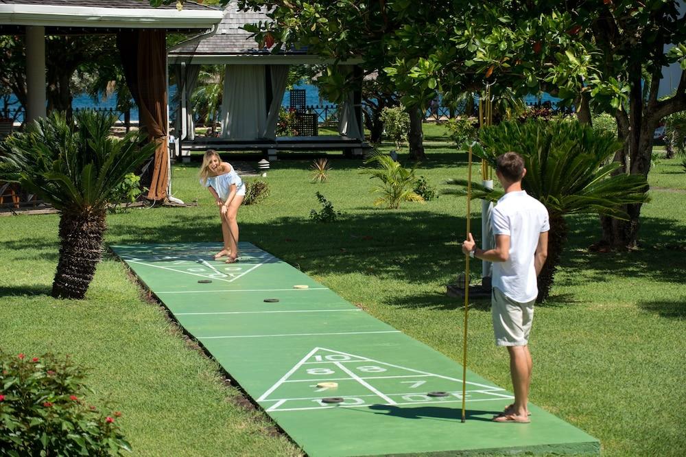 Coyaba Beach Resort St. George's Extérieur photo