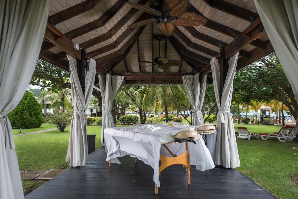 Coyaba Beach Resort St. George's Extérieur photo