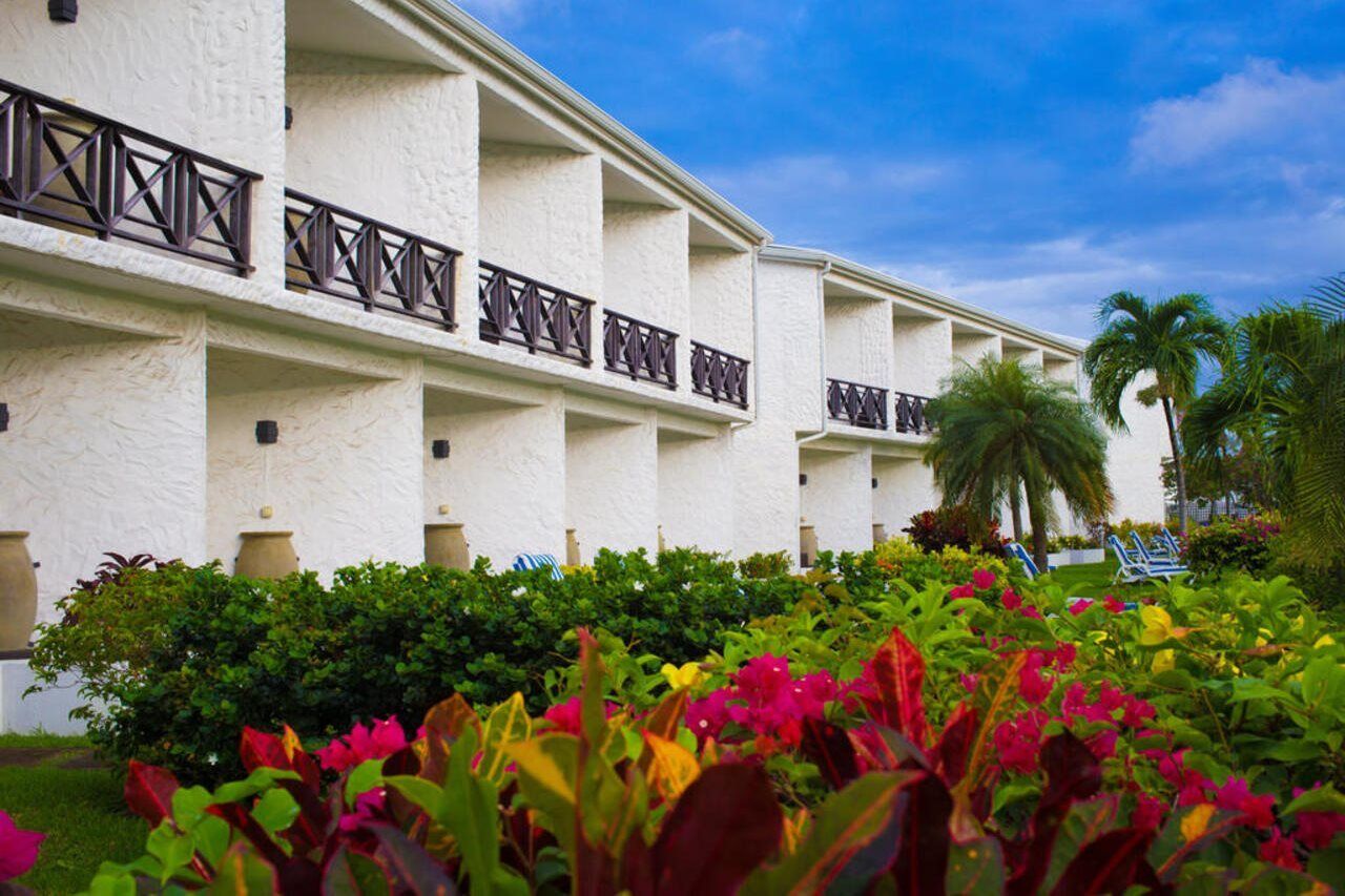 Coyaba Beach Resort St. George's Extérieur photo