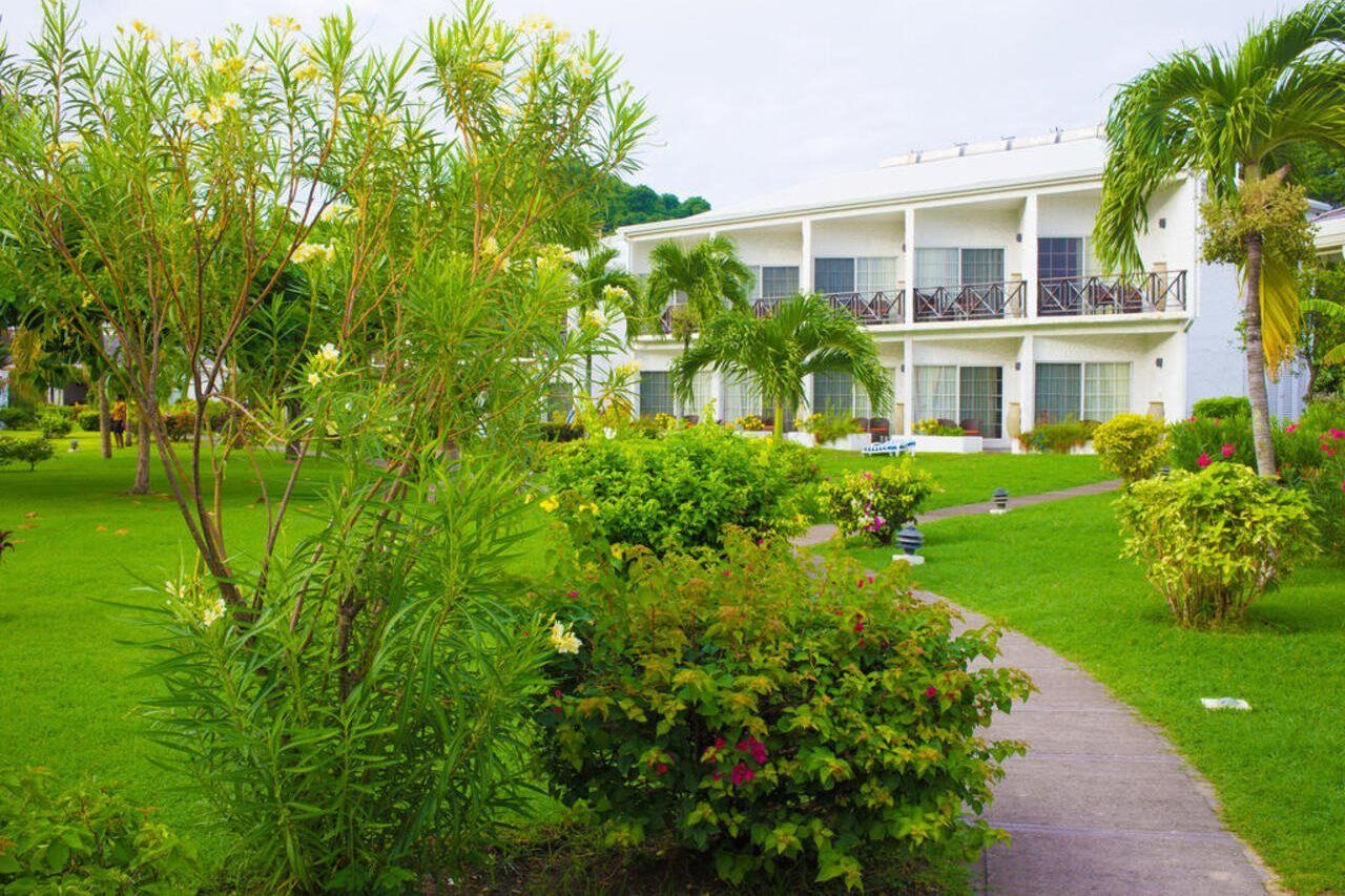 Coyaba Beach Resort St. George's Extérieur photo