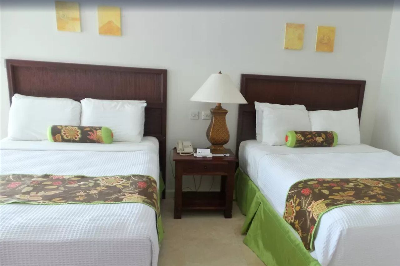 Coyaba Beach Resort St. George's Extérieur photo